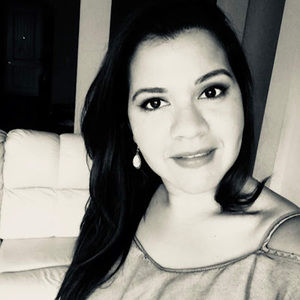 Meet your Posher, Ana